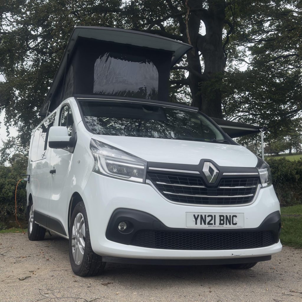 Universal Cool Campers Camper hire North of England Lulu external